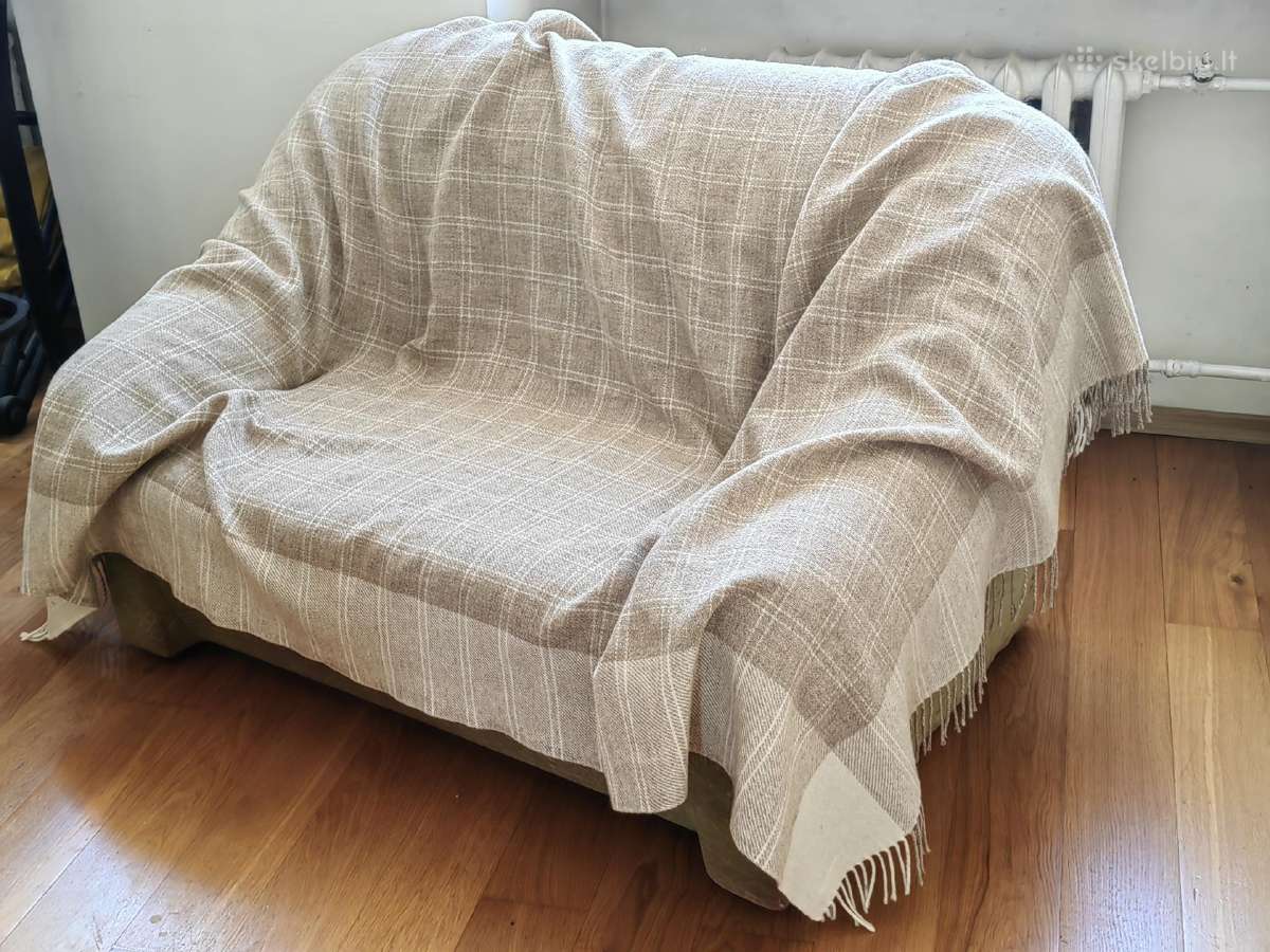Dovanojamas minkštas dvivietis fotelis-sofa
