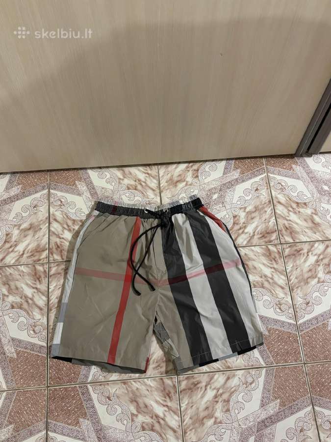 Burberry sortai