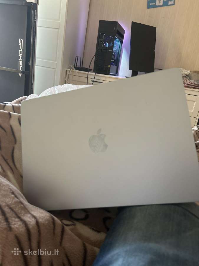 MacBook air m4 15 coliu