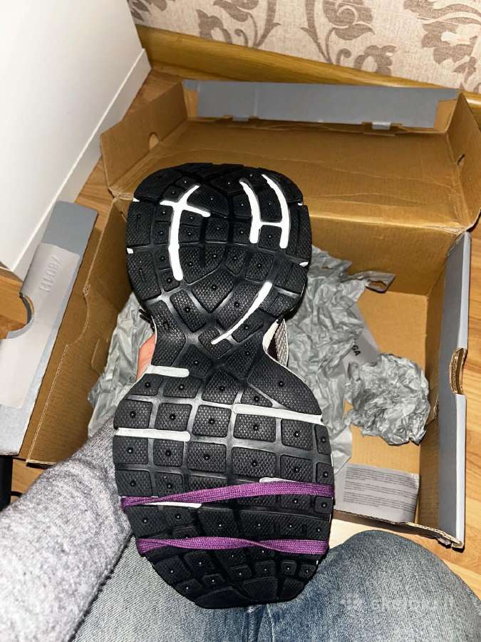 Balenciaga - nuotraukos Nr. 4