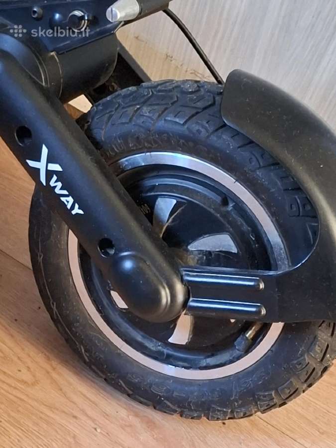 Greitas ir galingas Beaster Scooter Bsxway elektr