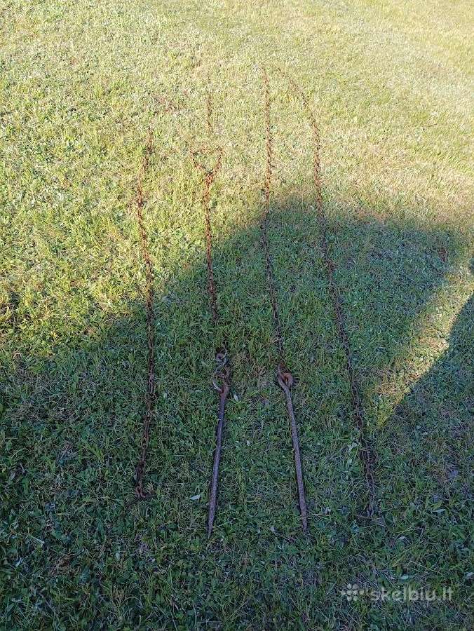 Senoviniai ūkiniai įrankiai: šakės, kastuvai ir kt - nuotraukos Nr. 2