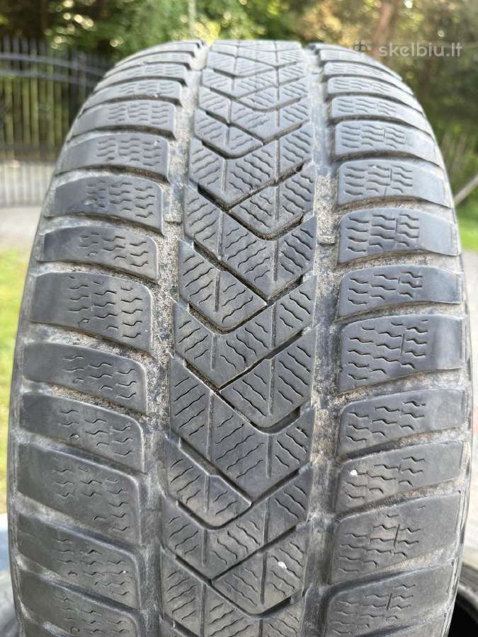 Pirelli Sottozero 3 R18/245/45
