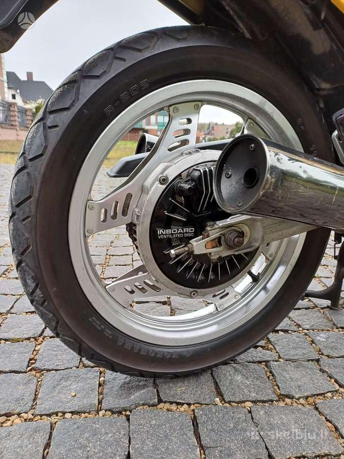 Pardudu motocikla Honda Vf 400f - nuotraukos Nr. 9