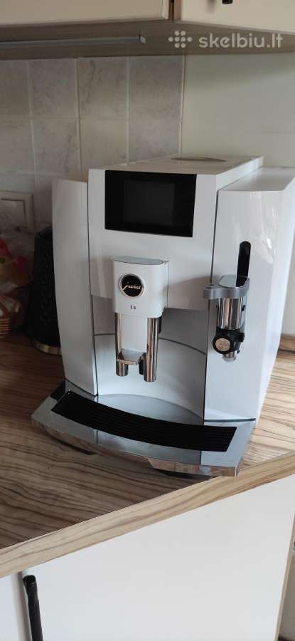 Jura E8 Eb Piano white