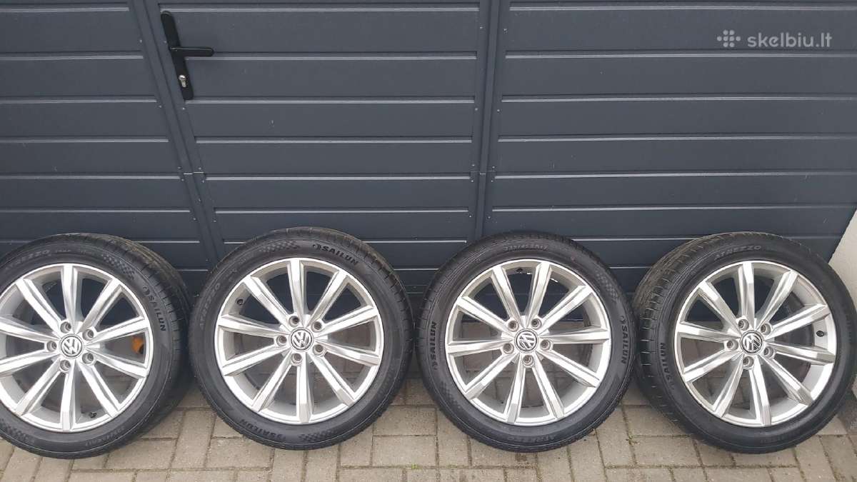Orginalus VW ratlankiai su padangom R17