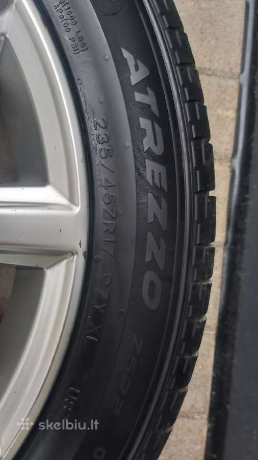 Orginalus VW ratlankiai su padangom R17 - nuotraukos Nr. 4