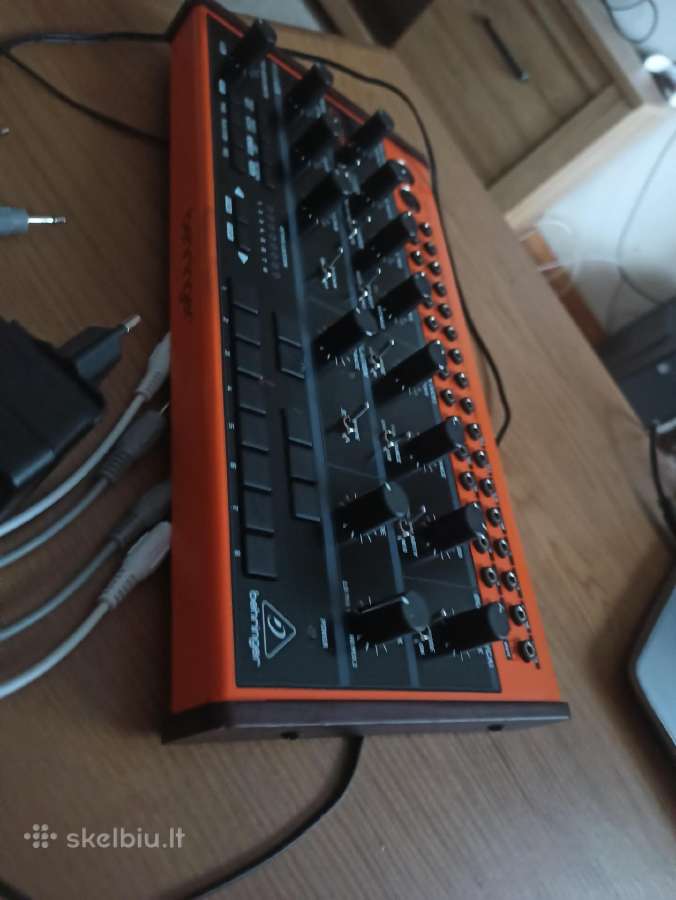 Behringer crave - nuotraukos Nr. 2