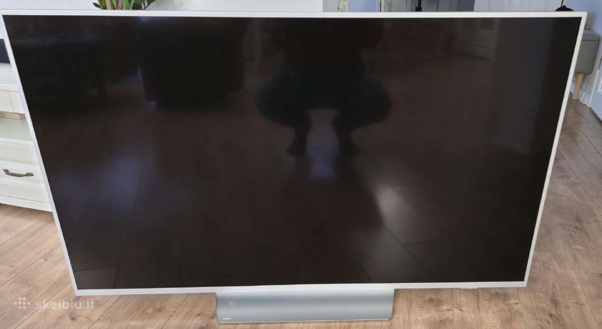Parduodamas ambilight Philips smart tv55pus8204/12