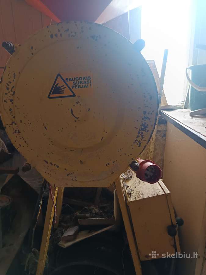 Elektrinis malunas