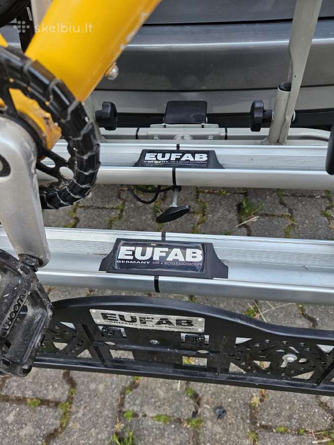 Eufab II dviračių laikiklis.