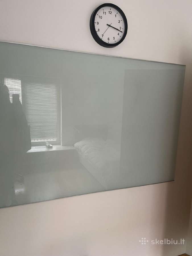 Stiklinė lenta 120 eur.
