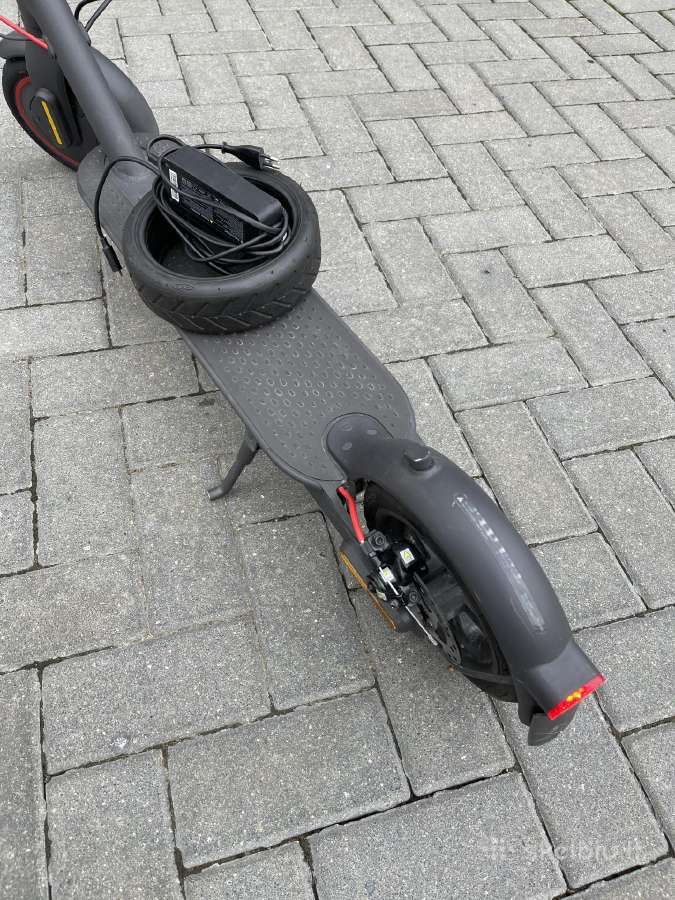 Xiomi Mi elektric scooter pro 2 - nuotraukos Nr. 2