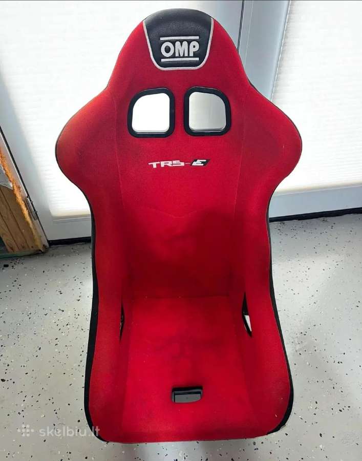 Omp sėdyne sporto dalys