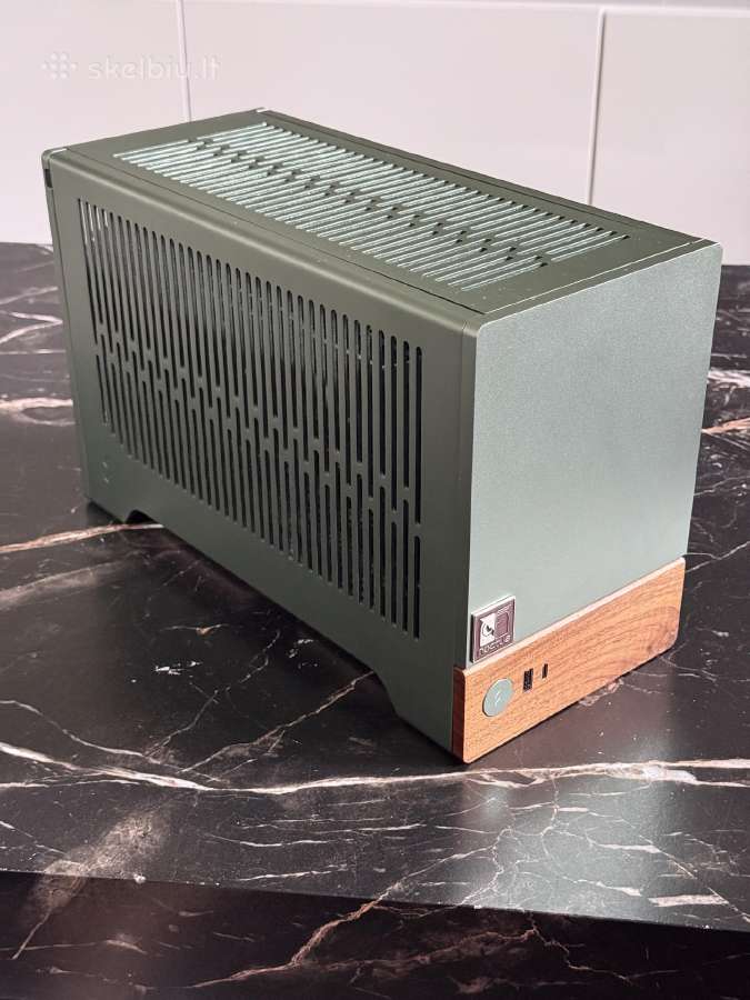 Sff Gaming Pc Ryzen 9 7900x, Rx 7900 XT, 32gb, 2tb