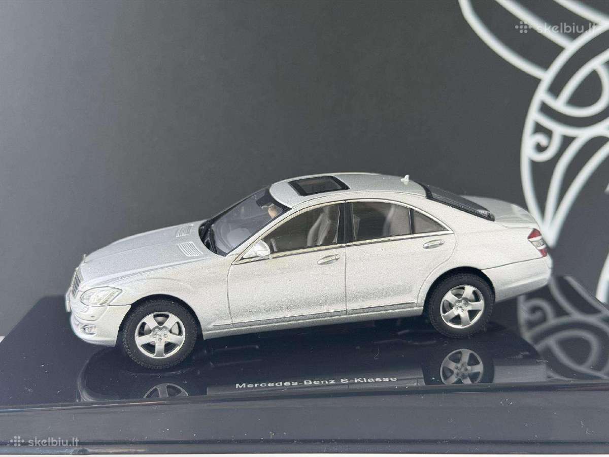 Mercedes-benz S class (W221)