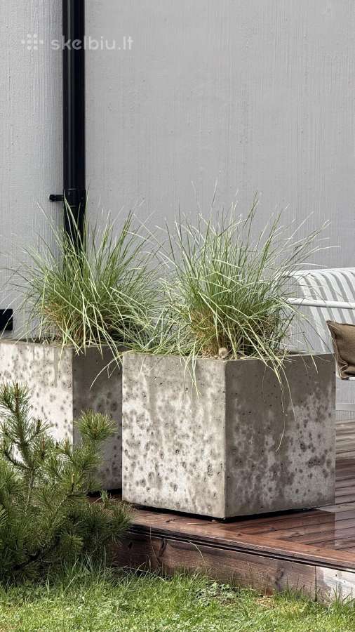 Parduodu du betoninius vazonus 50cm - nuotraukos Nr. 2