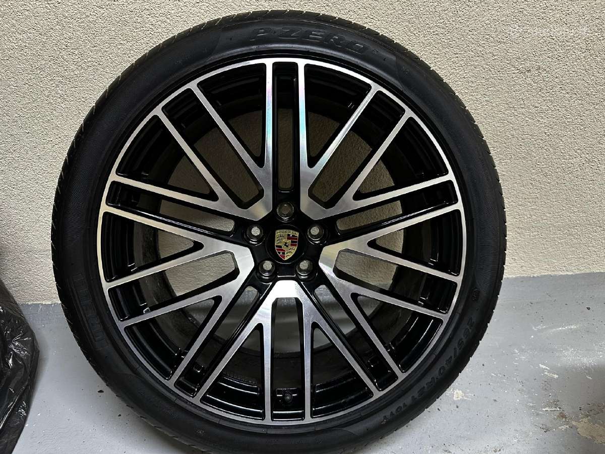 Porsche Macan Facelift Oem R21 ratlankiai