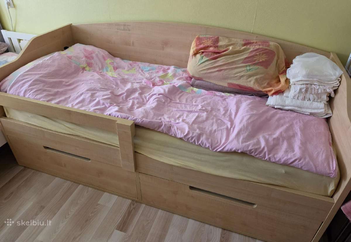 Parduodama tvirta lova