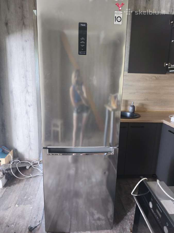 Parduodu šaldytuvą LG Modelis: Gbb71pzdmn