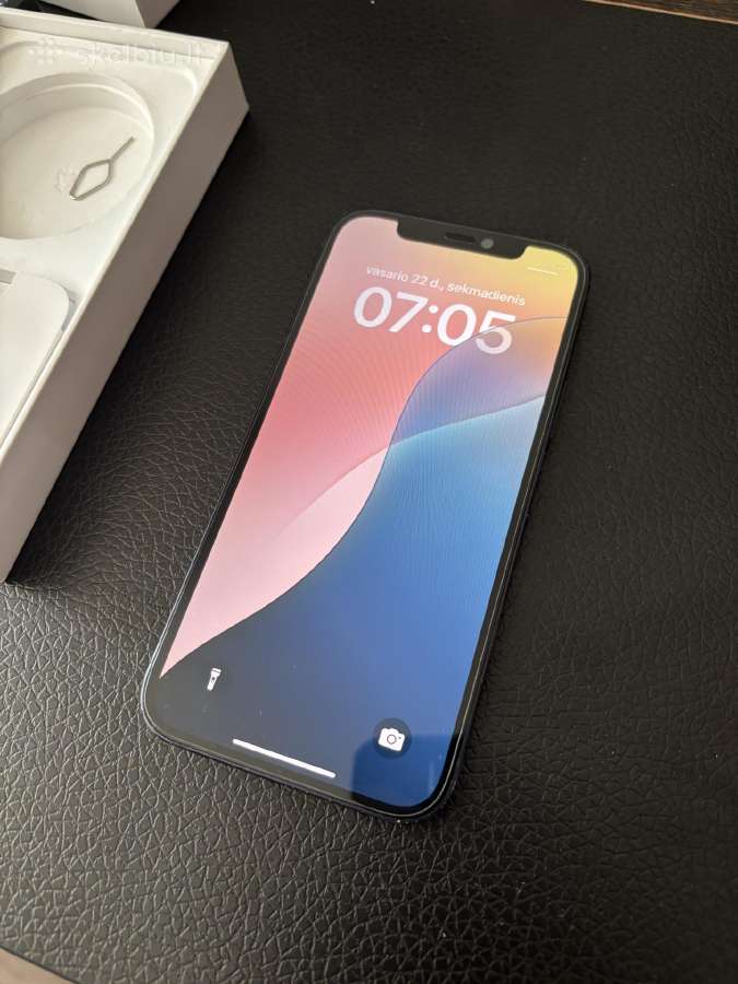 iPhone 12 64gb