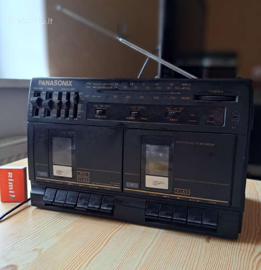 Vintažinis magnetofonas „panasonix“