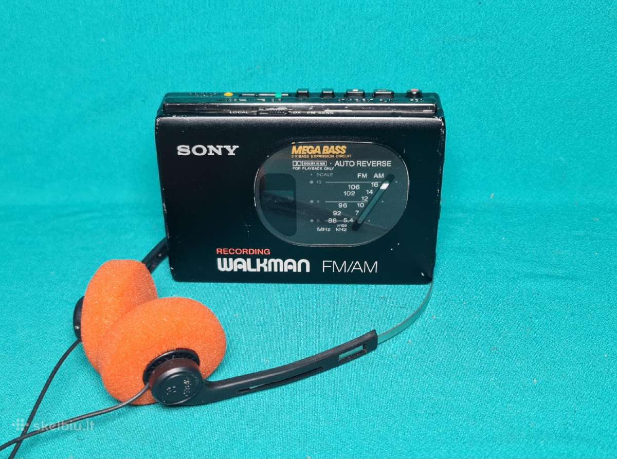 Sony Aiwa Panasonic Sanyo cassette player walkman