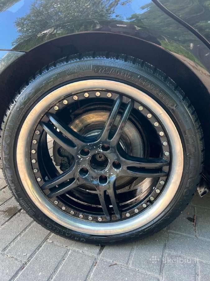 Parduodami R18 lengvojo lydinio ratlankiai su žiem