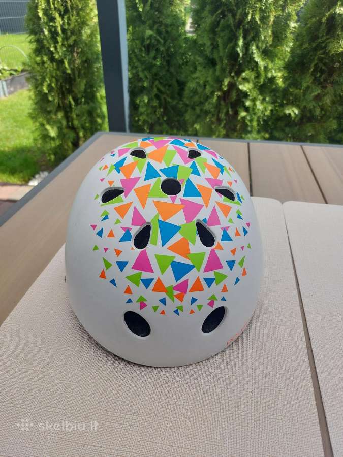 Naudotas vaikiškas Polisport šalmas
