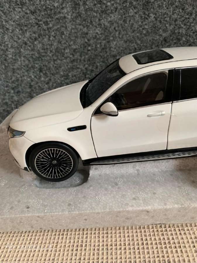 Mercedes Benz Eqc - nuotraukos Nr. 5