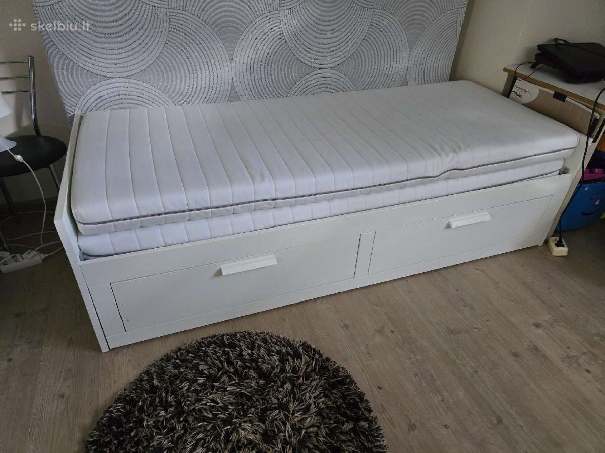Ikea Lova išskleidžiama