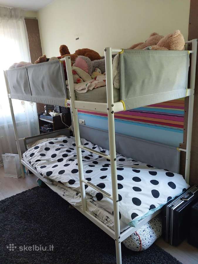 Dviejų aukštų lova