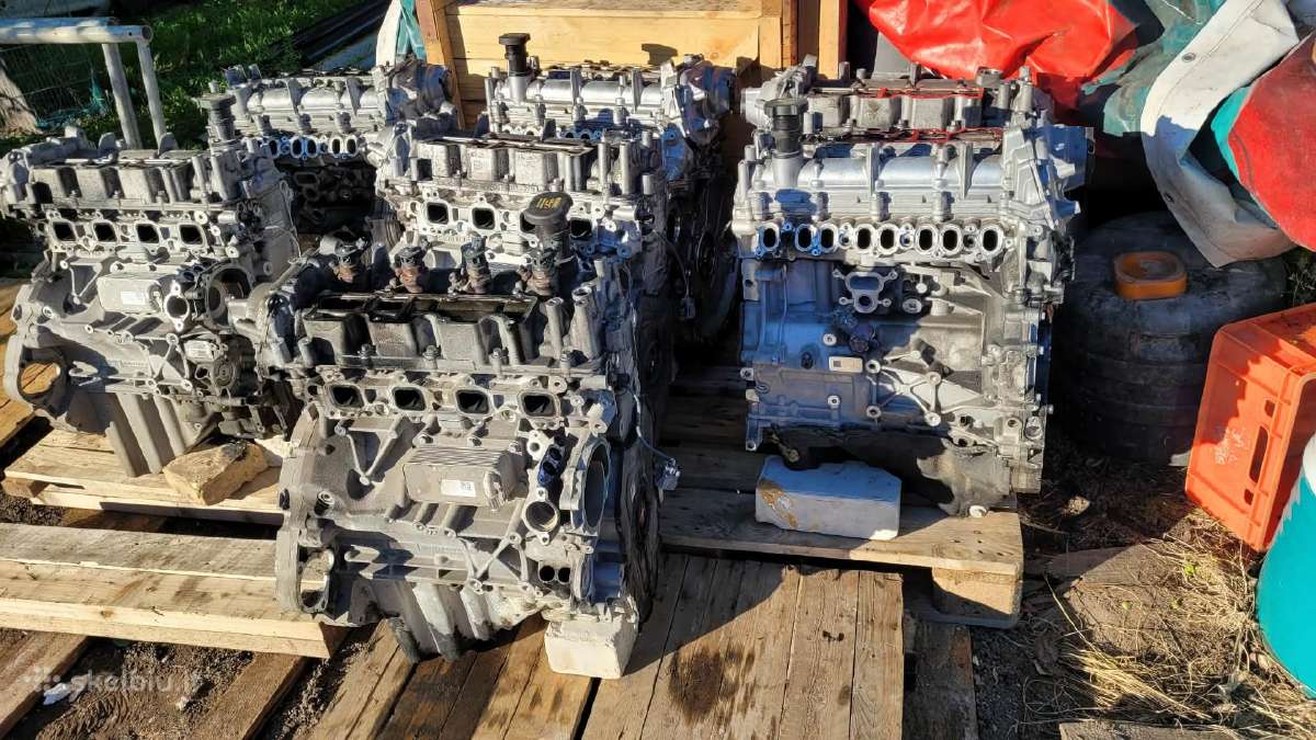 Defektuoti Land Rover varikliai