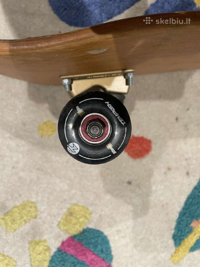 Riedlente-skateboard - nuotraukos Nr. 3