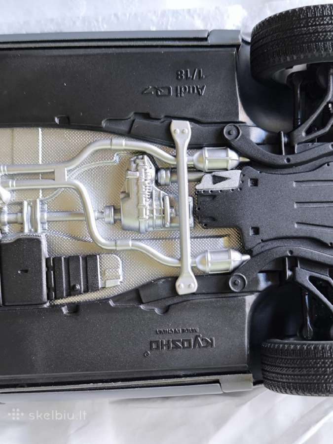 Audi Q7 1/18 Kyosho - nuotraukos Nr. 18