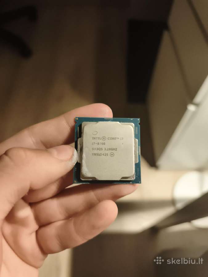 Intel i7 8700