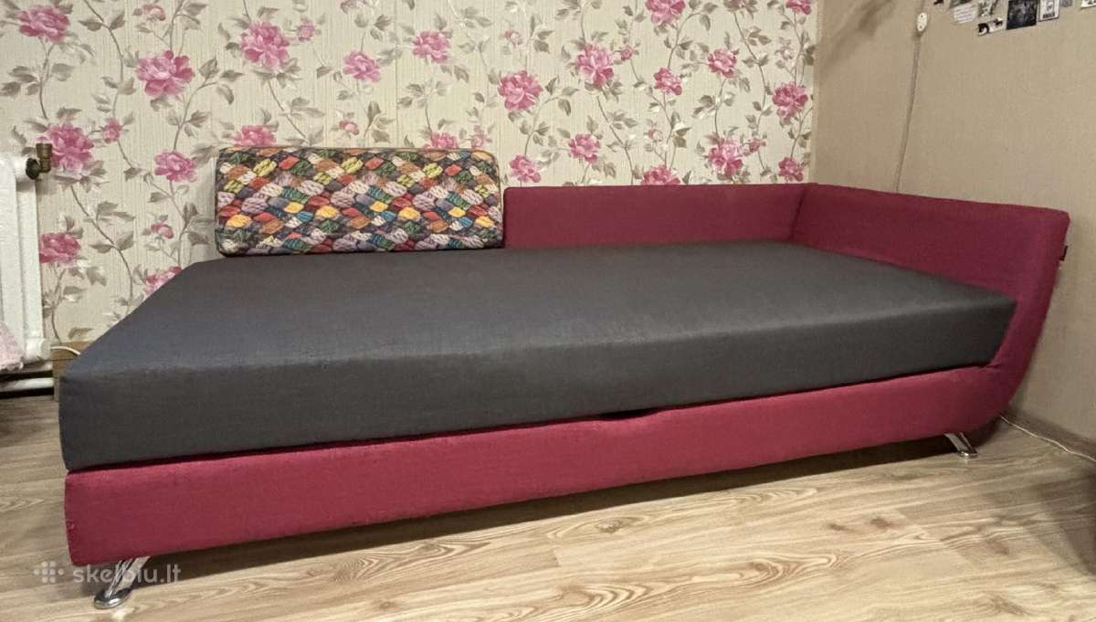 Parduodama Magrės baldų Mango lova - kušetė.