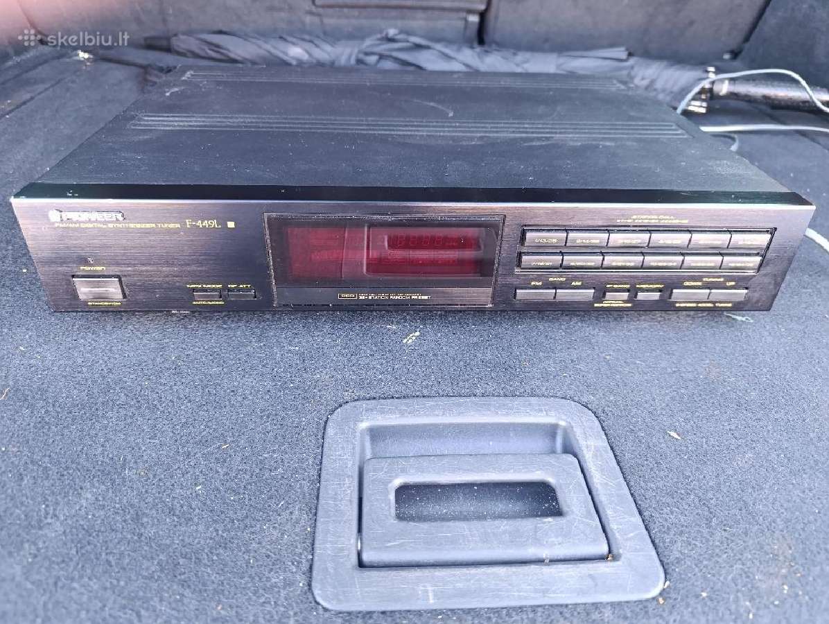 Pioneer F-449l radijo imtuvas