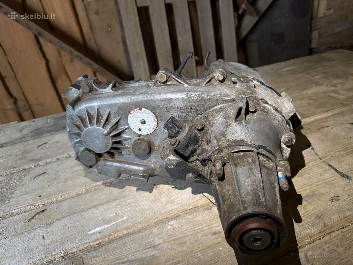 Jeep Cherokee 2.5td razdatkė - nuotraukos Nr. 2