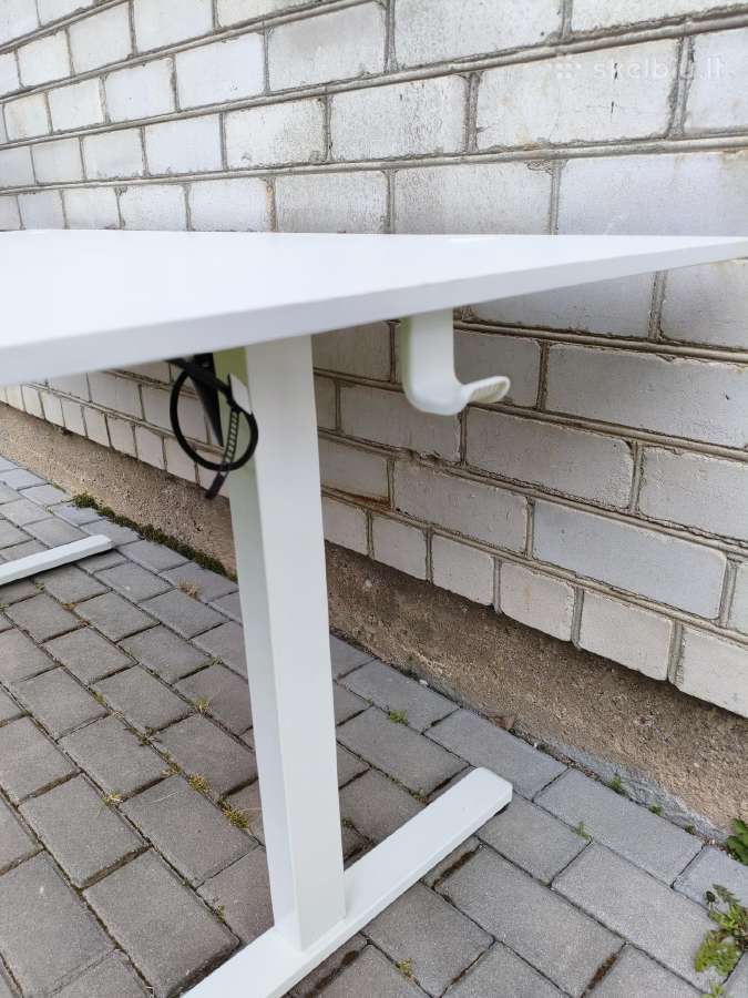 Elektrinis reguliuojamo aukščio darbo stalas - nuotraukos Nr. 8