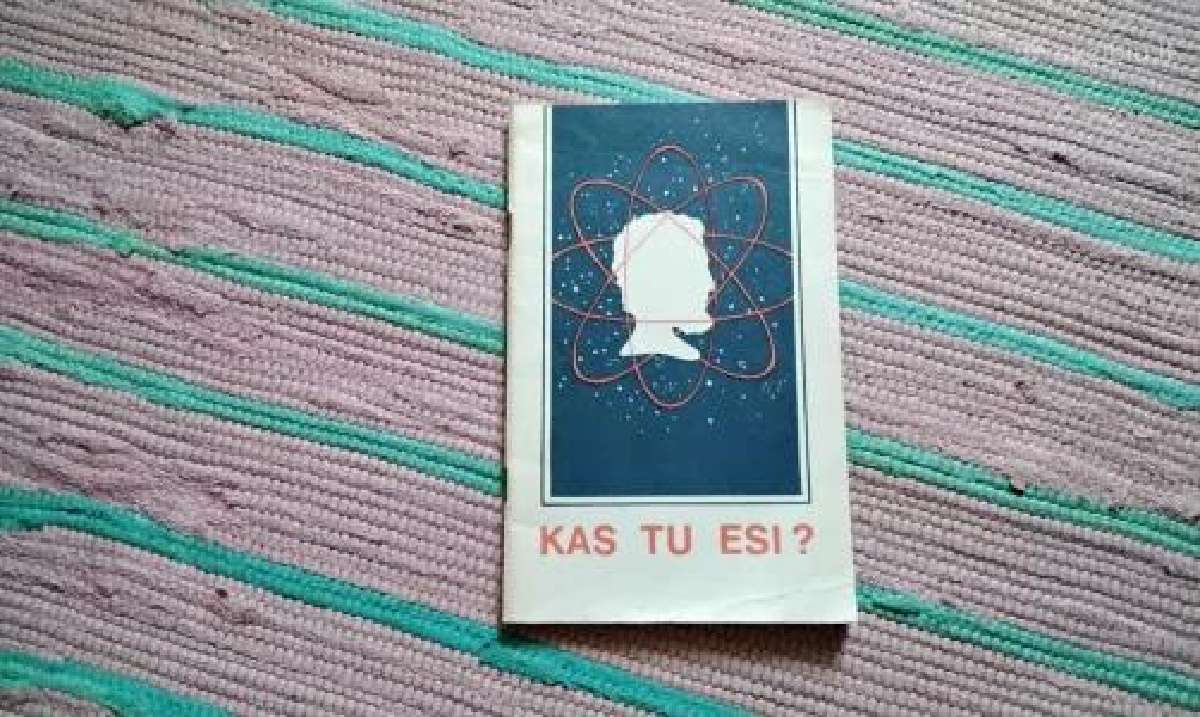 Kas tu esi? Autorių Kolektyvas