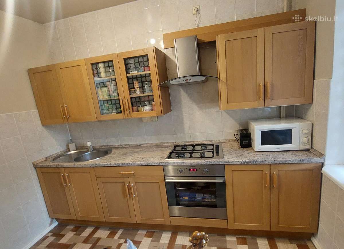 Skubiai virtuvinis komplektas