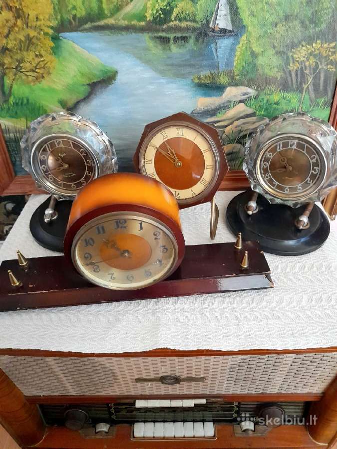 Mechaniniai laikrodžiai 14vnt.