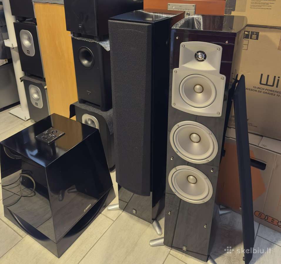 Yamaha NS-555 / kolonėlės