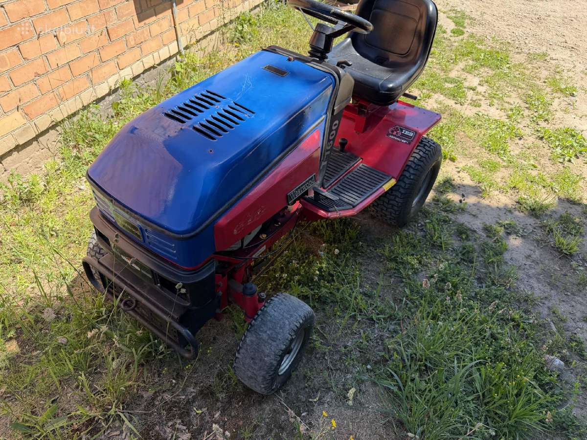 Westwood T1600 be variklio ir dekos