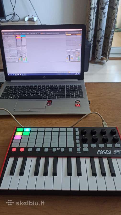 Akai Apc 25 mini Mk2
