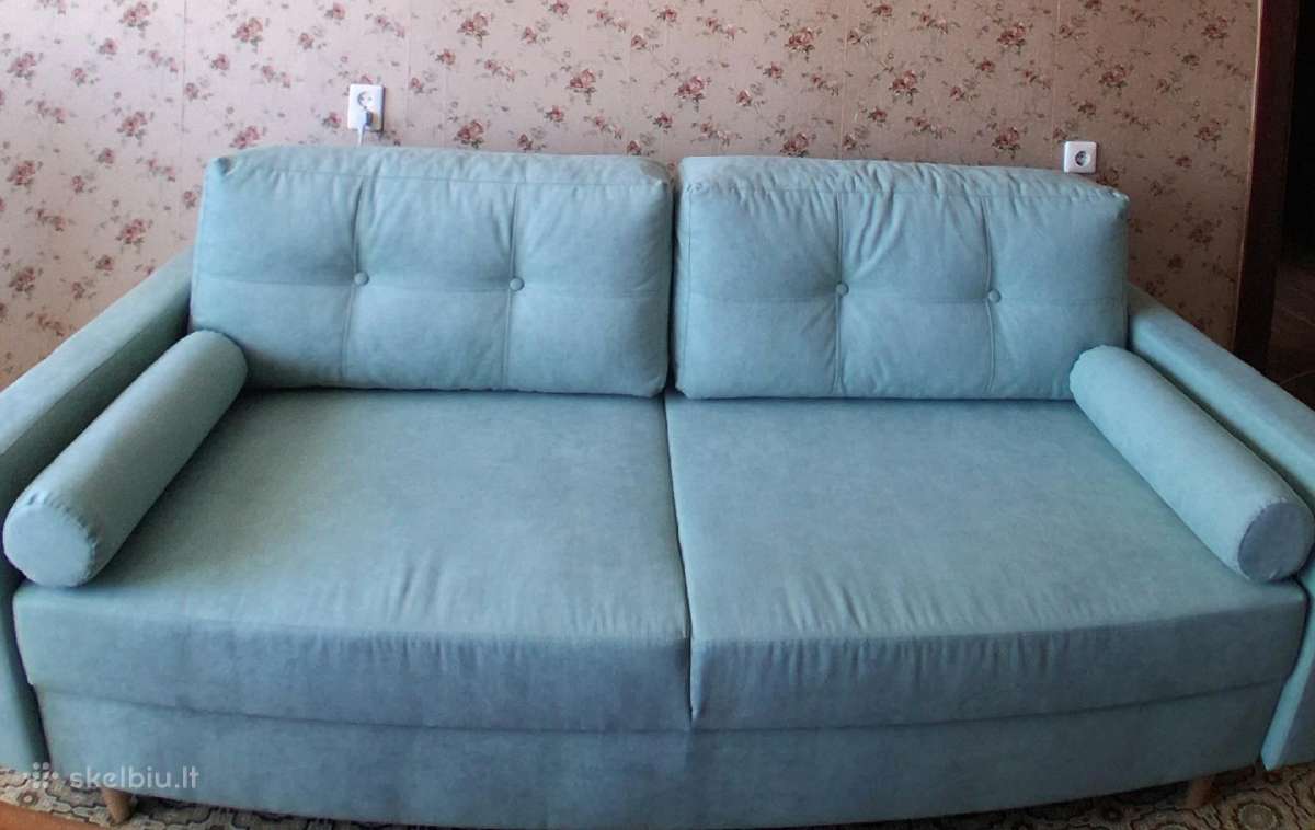 Parduodu naują trivietę sofą lovą