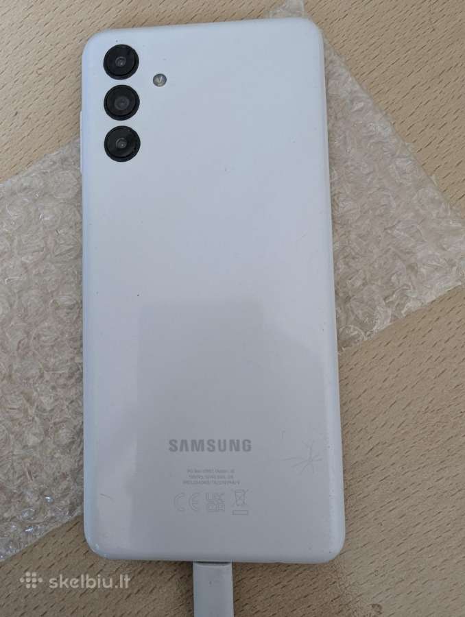 Samsung A04s