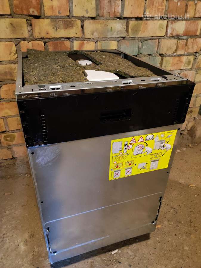 Įmontuojama indaplovė Electrolux
