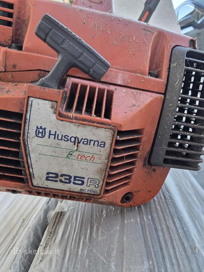 Husqvarna 235r krūmapjovė/trimeris